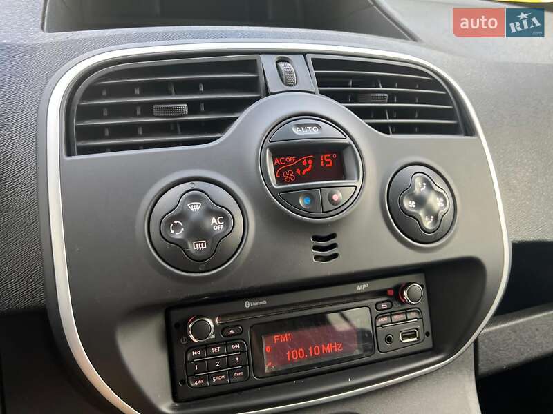 Минивэн Renault Kangoo 2015 в Киеве
