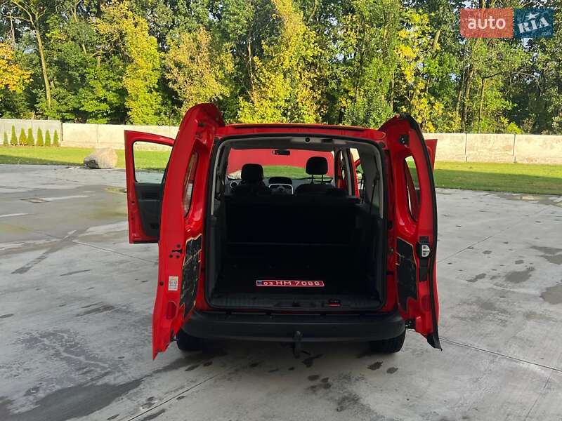 Минивэн Renault Kangoo 2015 в Киеве
