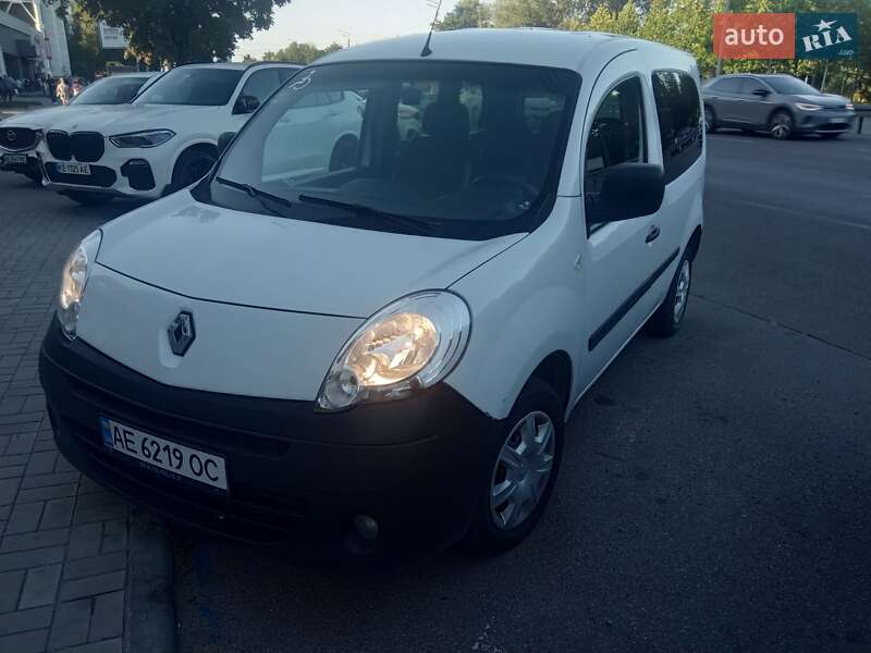 Минивэн Renault Kangoo 2011 в Днепре
