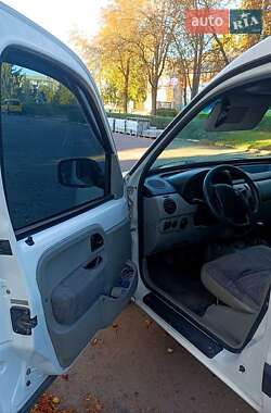 Минивэн Renault Kangoo 2005 в 