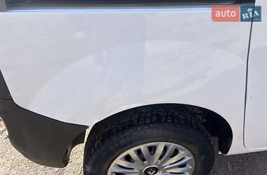 Грузовой фургон Renault Kangoo 2012 в 