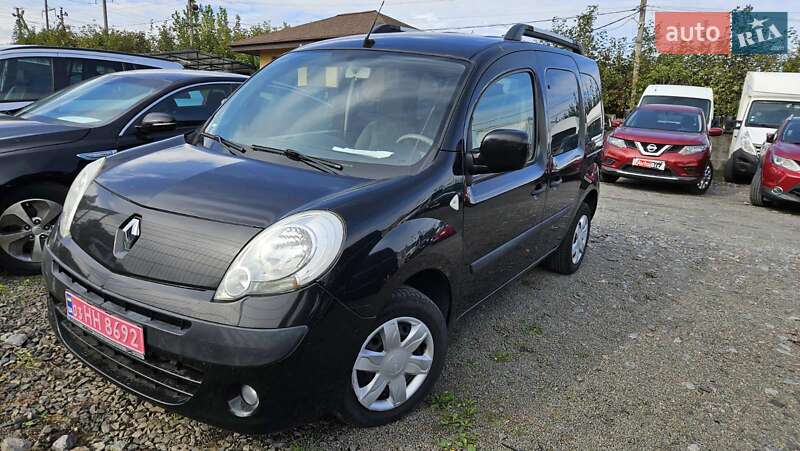 Минивэн Renault Kangoo 2011 в Ровно