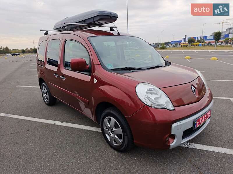 Минивэн Renault Kangoo 2010 в Киеве