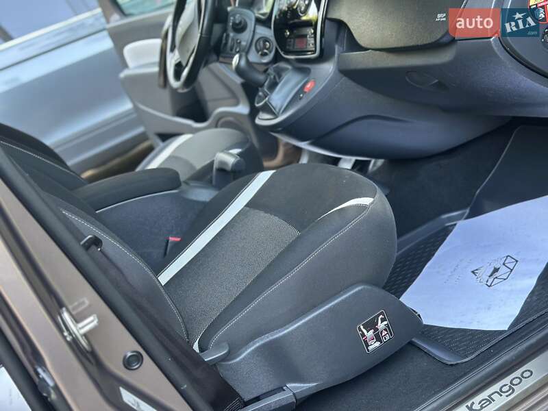 Минивэн Renault Kangoo 2015 в Дрогобыче