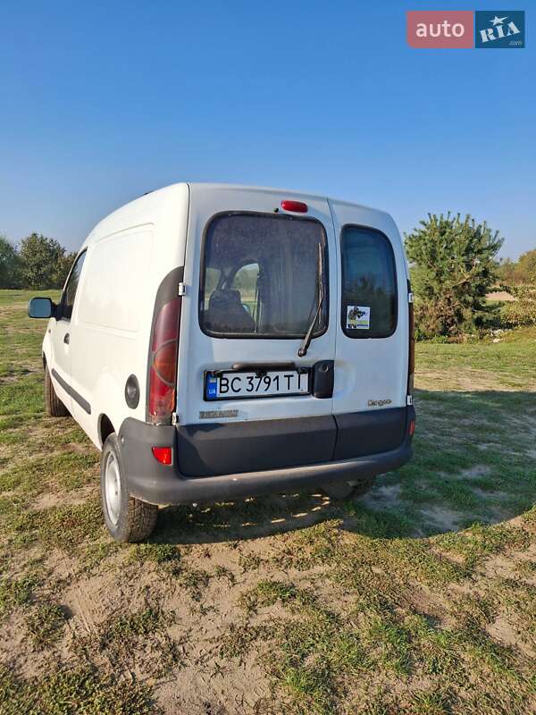 Минивэн Renault Kangoo 2001 в Новояворовске