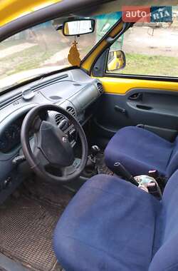Минивэн Renault Kangoo 2000 в 