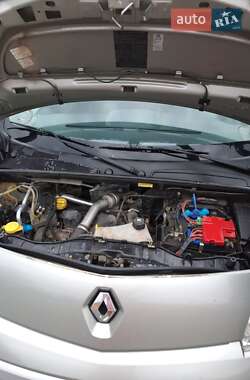 Минивэн Renault Kangoo 2010 в 
