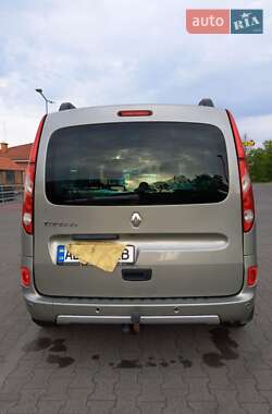 Минивэн Renault Kangoo 2010 в 