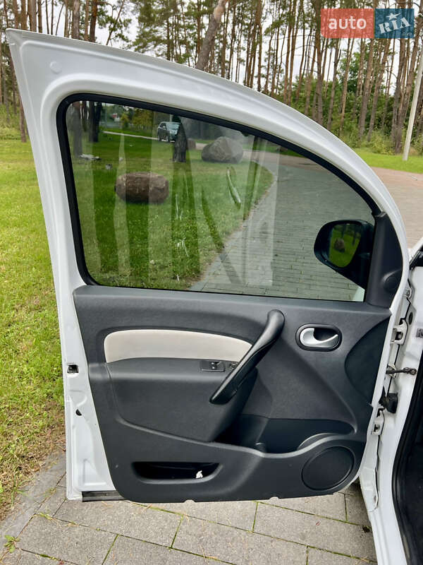 Мінівен Renault Kangoo 2014 в Житомирі фото 19 Мінівен Renault Kangoo 2014 в Житомирі