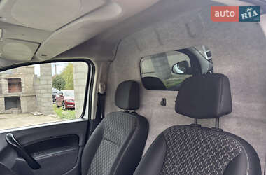 Грузовой фургон Renault Kangoo 2013 в 