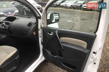 Минивэн Renault Kangoo 2011 в 