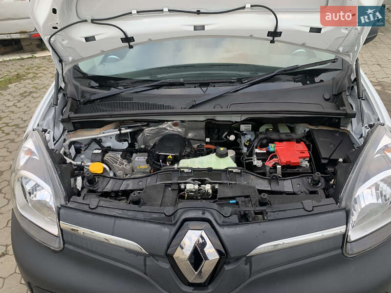 Вантажний фургон Renault Kangoo 2020 в Бориславі