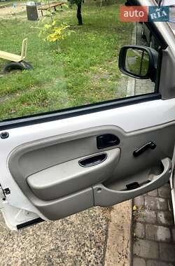 Грузовой фургон Renault Kangoo 2005 в 