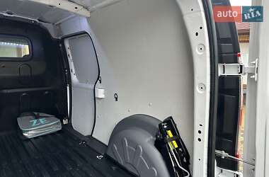 Грузовой фургон Renault Kangoo 2019 в 