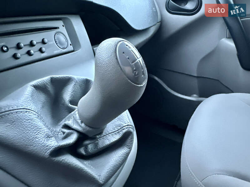 Минивэн Renault Kangoo 2009 в Харькове
