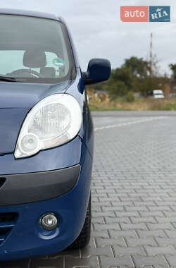 Минивэн Renault Kangoo 2009 в 