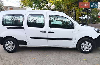 Минивэн Renault Kangoo 2020 в 