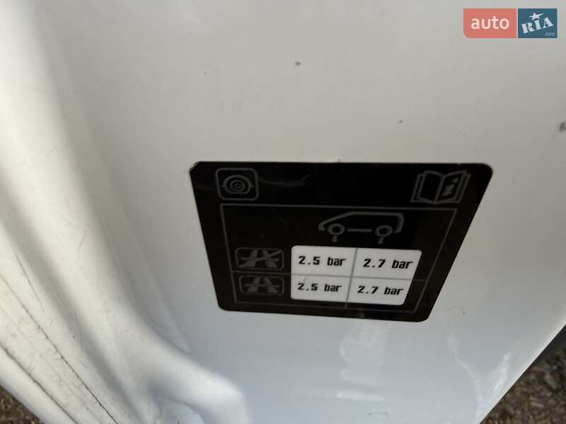 Грузовой фургон Renault Kangoo 2014 в Одессе фото 10 Грузовой фургон Renault Kangoo 2014 в Одессе