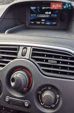 Грузовой фургон Renault Kangoo 2022 в 