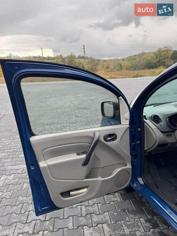Мінівен Renault Kangoo 2008 в Чернівцях