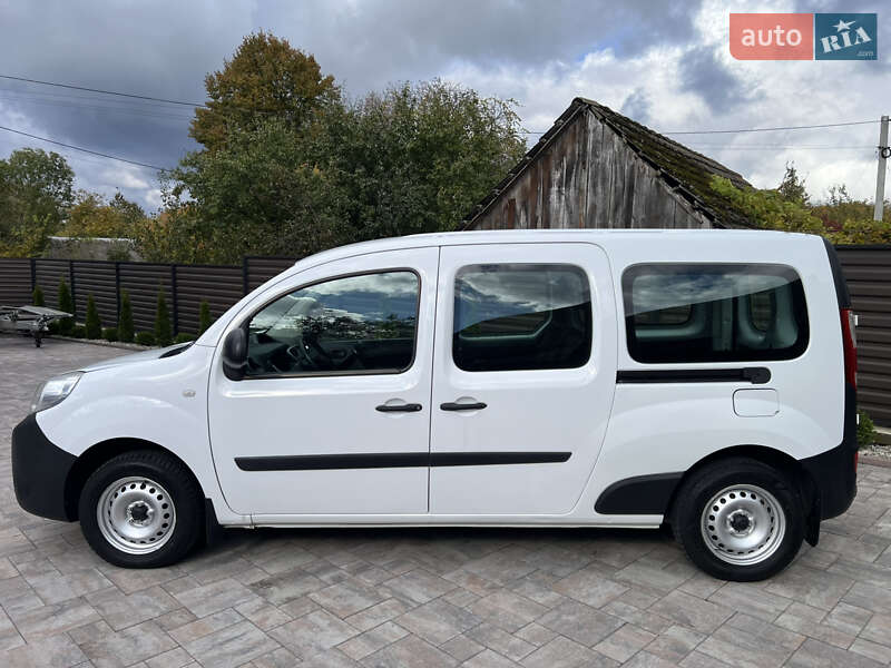 Минивэн Renault Kangoo 2015 в Дубно