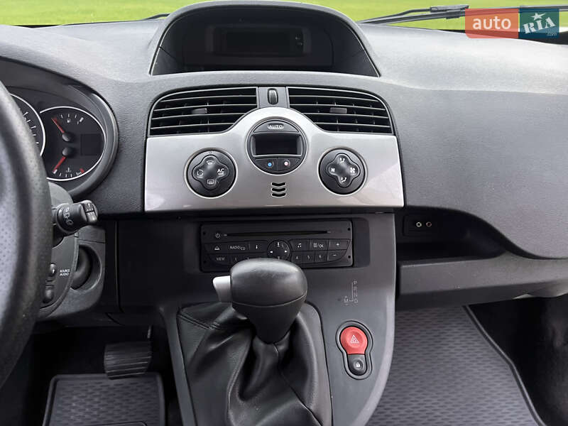 Мінівен Renault Kangoo 2013 в Луцьку
