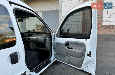 Минивэн Renault Kangoo 2004 в 