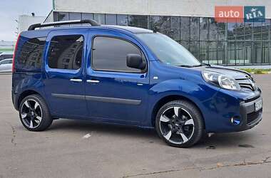 Минивэн Renault Kangoo 2016 в 