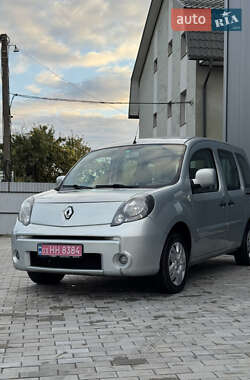 Минивэн Renault Kangoo 2010 в Ровно