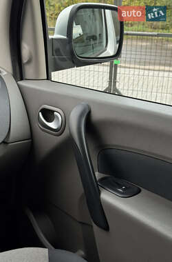 Минивэн Renault Kangoo 2010 в 