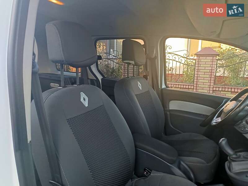 Минивэн Renault Kangoo 2014 в Дубно