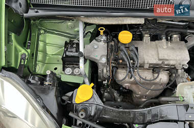 Минивэн Renault Kangoo 2009 в 