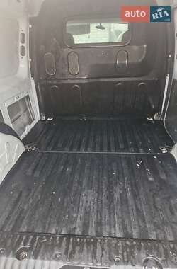 Грузовой фургон Renault Kangoo 2012 в  фото 12 Грузовой фургон Renault Kangoo 2012 в