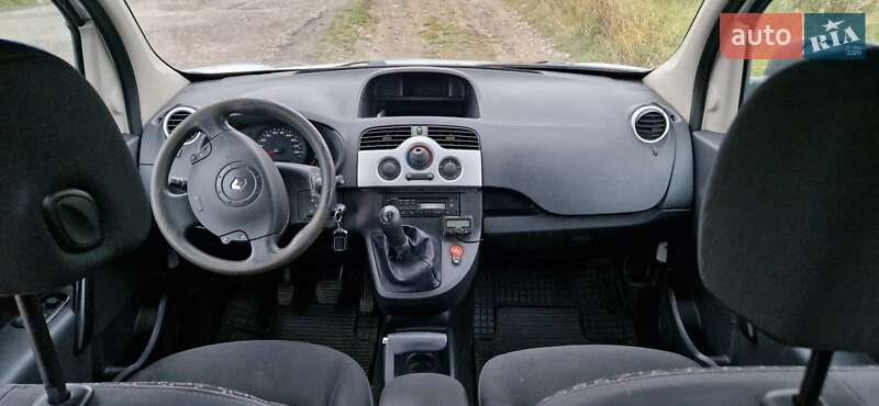 Минивэн Renault Kangoo 2011 в Ивано-Франковске