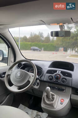Минивэн Renault Kangoo 2010 в 