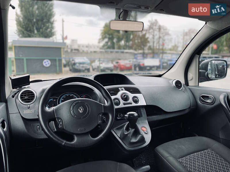 Минивэн Renault Kangoo 2012 в Киеве