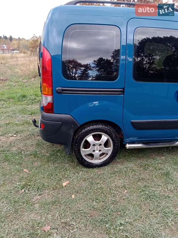 Мінівен Renault Kangoo 2004 в Чернівцях