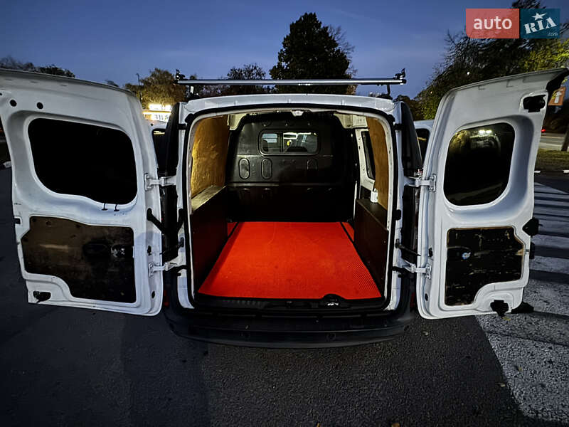 Вантажний фургон Renault Kangoo 2013 в Запоріжжі фото 9 Вантажний фургон Renault Kangoo 2013 в Запоріжжі