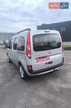 Минивэн Renault Kangoo 2012 в 