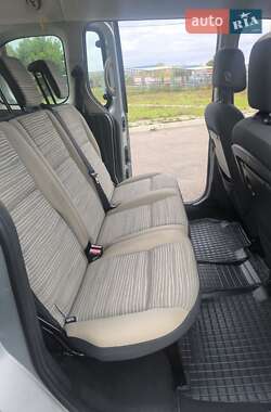 Минивэн Renault Kangoo 2012 в 