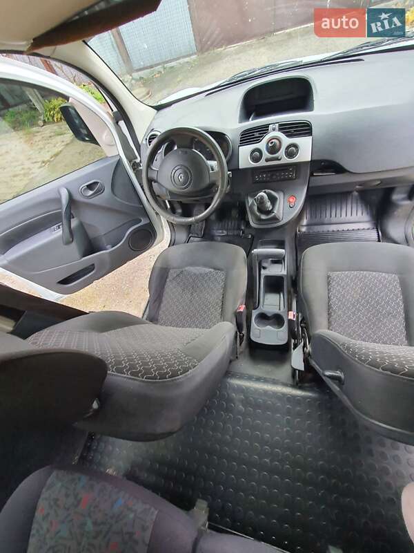 Минивэн Renault Kangoo 2012 в Боярке фото 2 Минивэн Renault Kangoo 2012 в Боярке