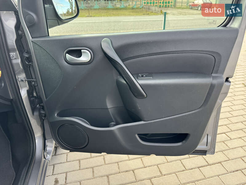 Минивэн Renault Kangoo 2017 в Лопатине фото 42 Минивэн Renault Kangoo 2017 в Лопатине