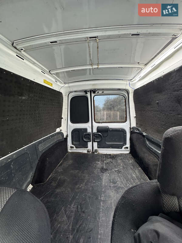 Вантажний фургон Renault Kangoo 2000 в Кам'янці-Бузькій фото 11 Вантажний фургон Renault Kangoo 2000 в Кам'янці-Бузькій