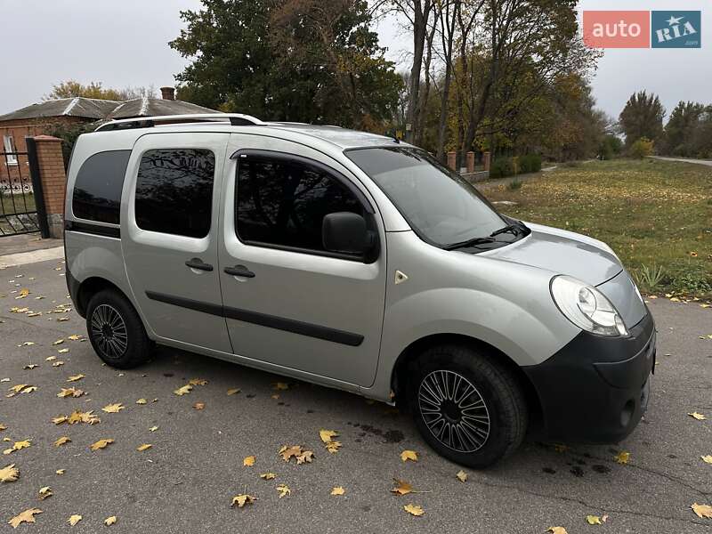 Мінівен Renault Kangoo 2010 в Краснограді
