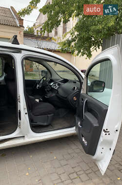 Минивэн Renault Kangoo 2012 в 