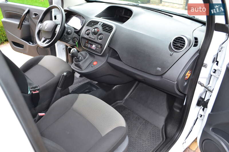 Минивэн Renault Kangoo 2019 в Киеве фото 18 Минивэн Renault Kangoo 2019 в Киеве