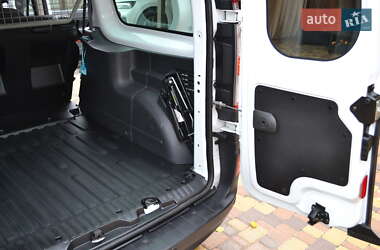 Минивэн Renault Kangoo 2019 в 