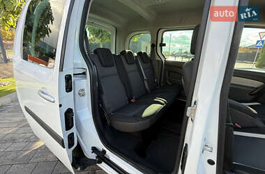 Минивэн Renault Kangoo 2015 в 