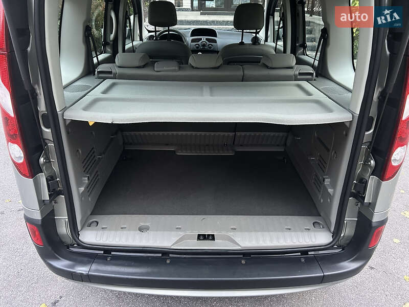 Минивэн Renault Kangoo 2011 в Виннице