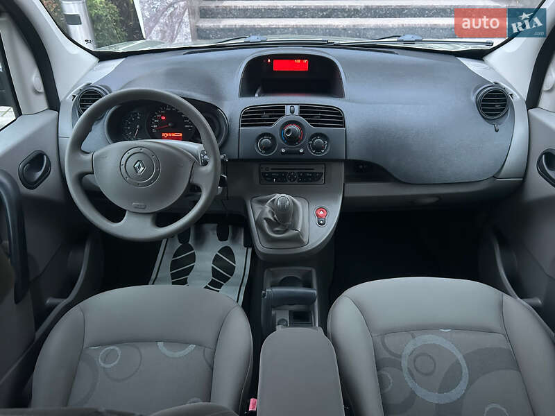 Минивэн Renault Kangoo 2011 в Виннице